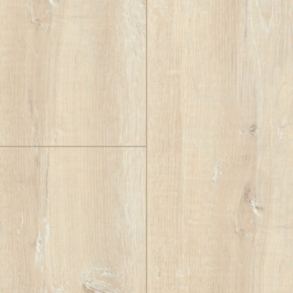 Heleroheline puidumustriga laminaatpõrand lähedalt vaade.