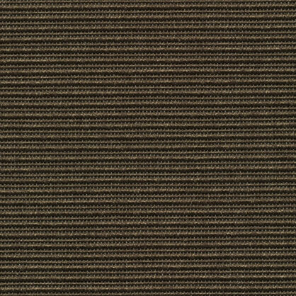 Tume triibuline tekstuuriga kangas lähedalt Eestis