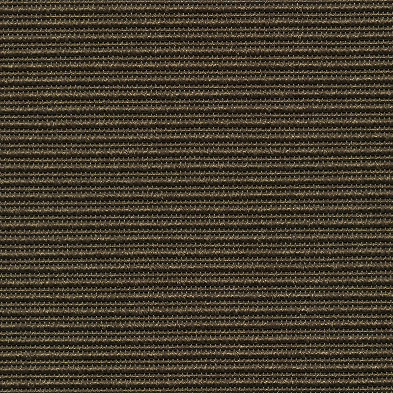 Tume triibuline tekstuuriga kangas lähedalt Eestis