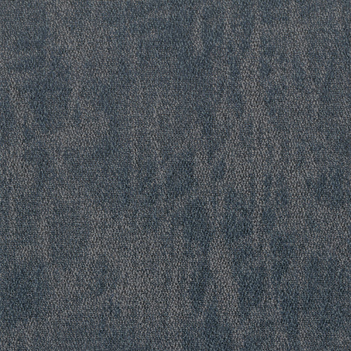 Hall karvast hallit tekstuuriga vaip.