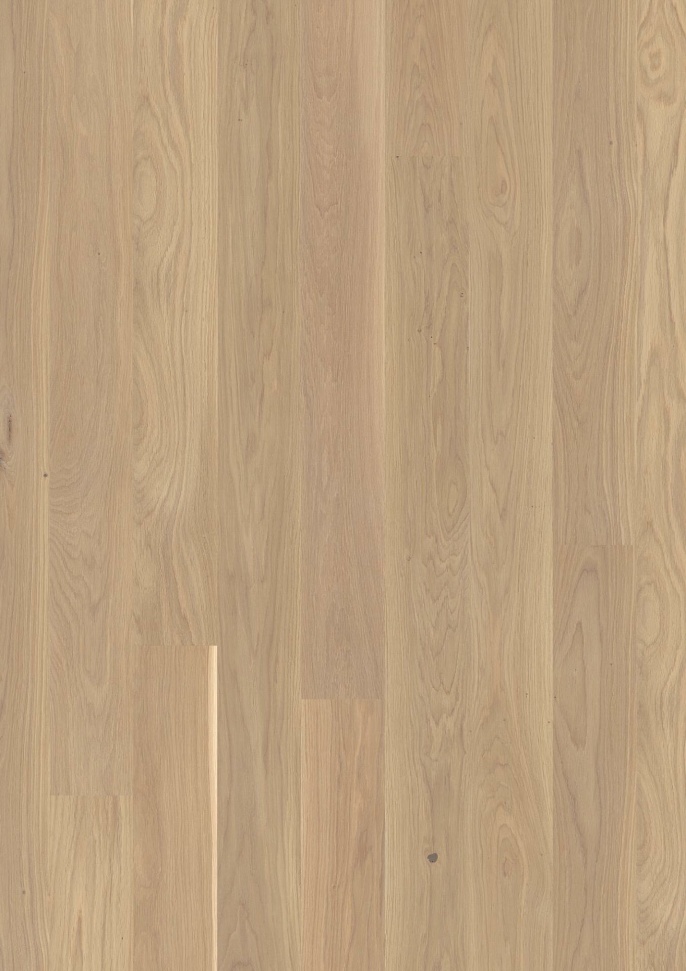 Heleroheline puitpõrand kaasaegses sisekujunduses