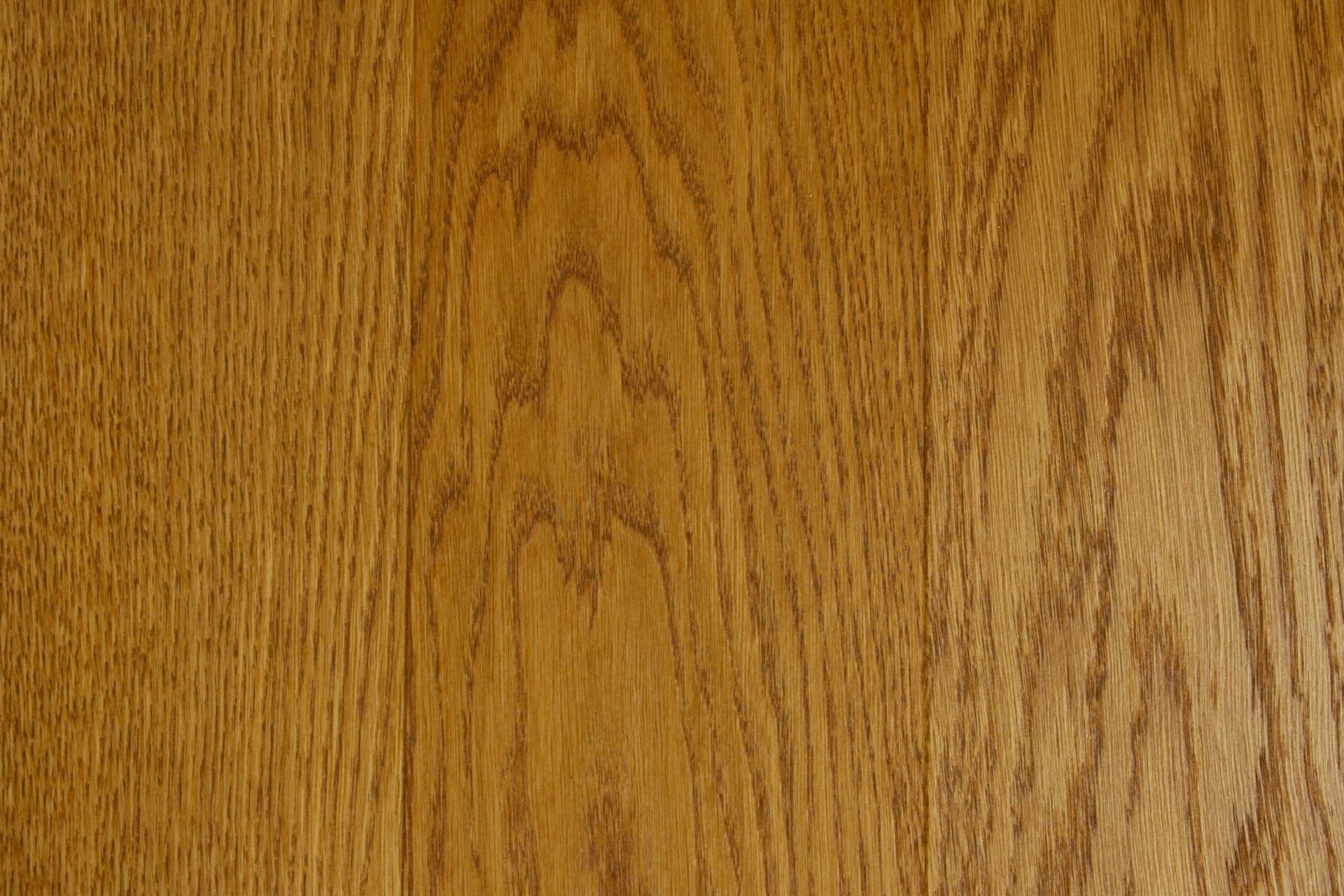 Puidust põrandaplaadi muster pruunide toonidega