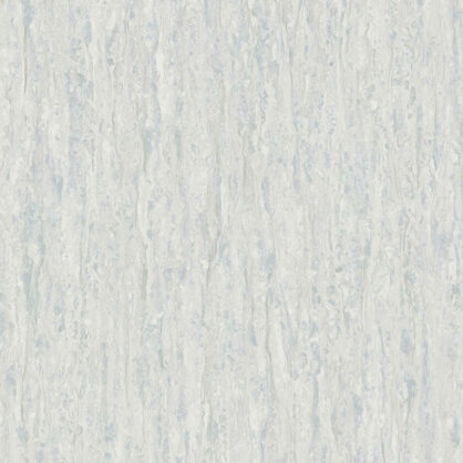 Helehall marmorimustriga tapeet seinaltvaade.