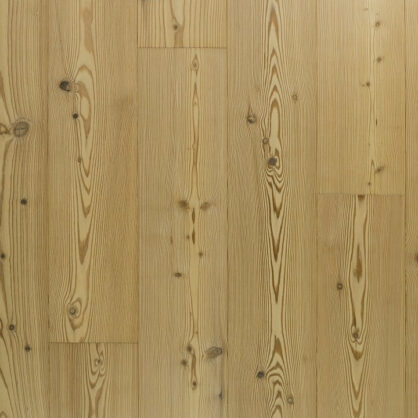 Puidust põrand naturaalse viimistlusega mustriga.