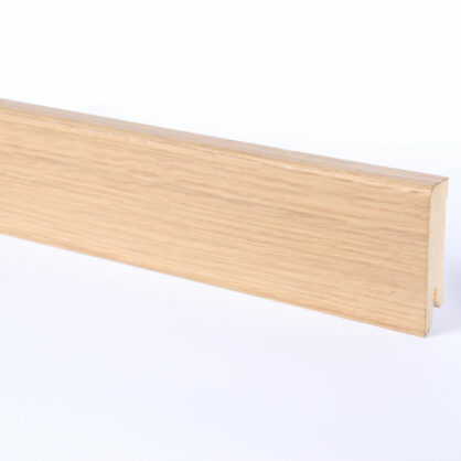 Puitliist dekoratiivne detail kaasaegseks interjööriks