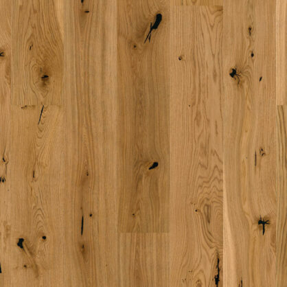 Naturaalne tammeparkett maalähedases puidutoonis.