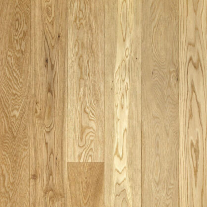 Naturaalne tammeparkett naturaalse puidu välimusega.