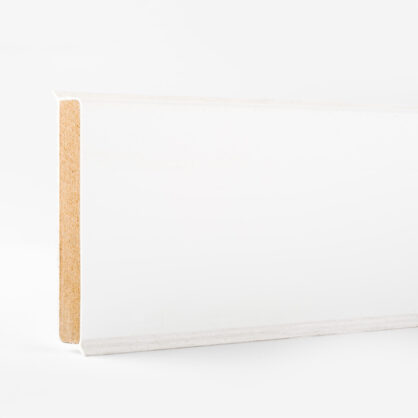 Valge MDF põrandaliist nurga vaade profiil