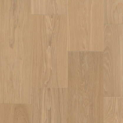 Hele puitpõrand soojades looduslikes toonides.