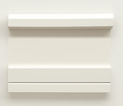 Valge plastikust seinapaneel interjööri viimistluseks